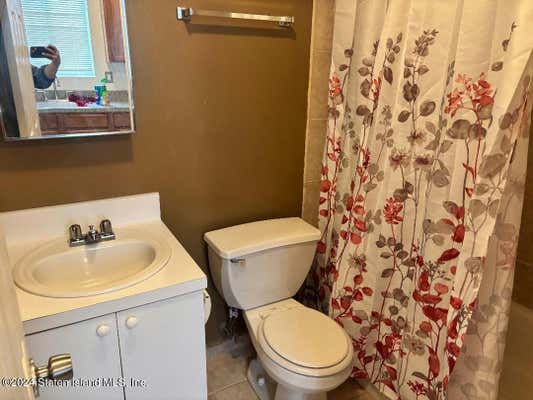 Studio, 1 bath, 585 sqft, $1,450