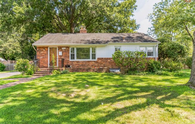 4 Bedroom Rambler with Finished Basement on Corner Lot!