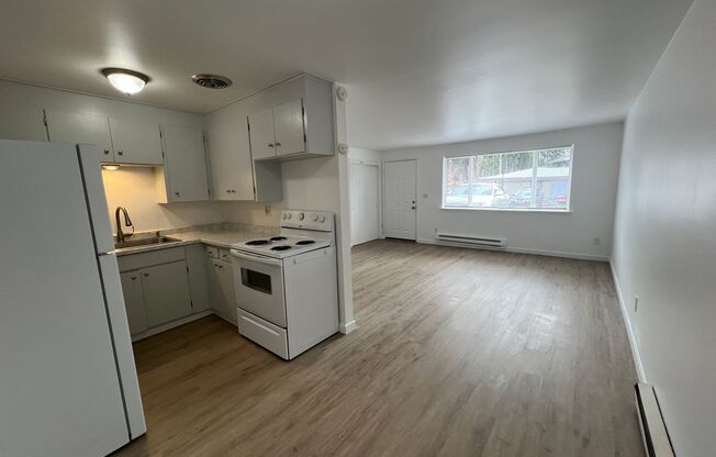 3101 NE 16th St.