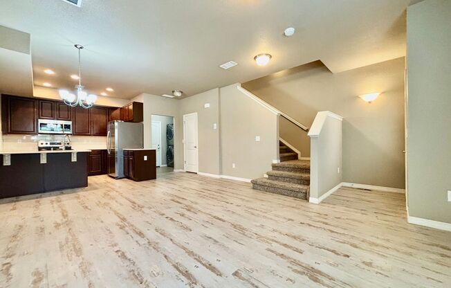 Beautiful 3 bed, 3 bath Townhome in West Windsor!
