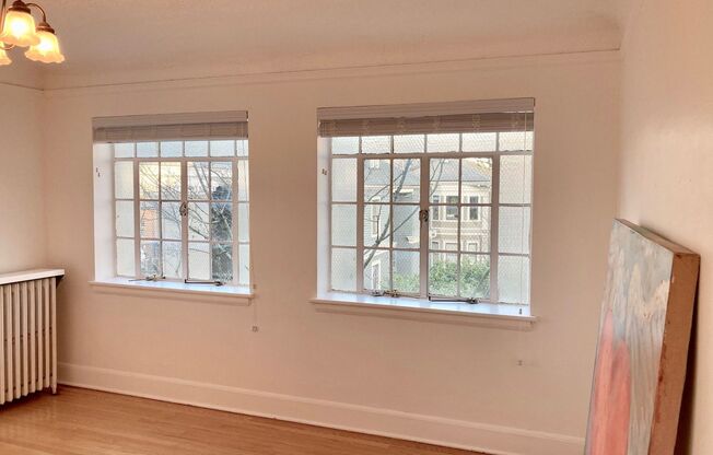 1 bed, 1 bath, 670 sqft, $1,549, Unit 203