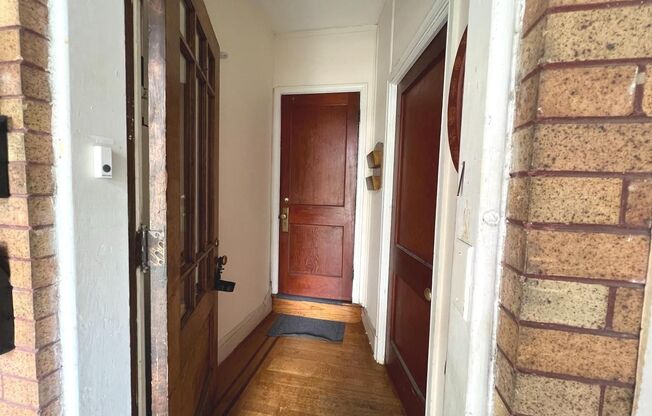 Charming 1bd 1bth apartment in the heart of Hampden!