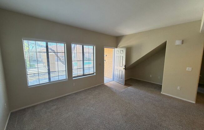 Updated 1 bedroom condo, ground floor