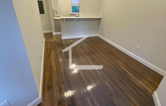 RENOVATED 2 BED WITH GRANITE & STAINLESS FOR 8/1/2025