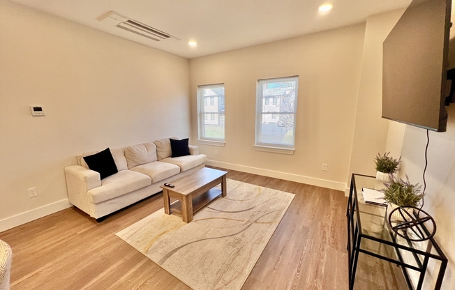 20 WOBURN ST
