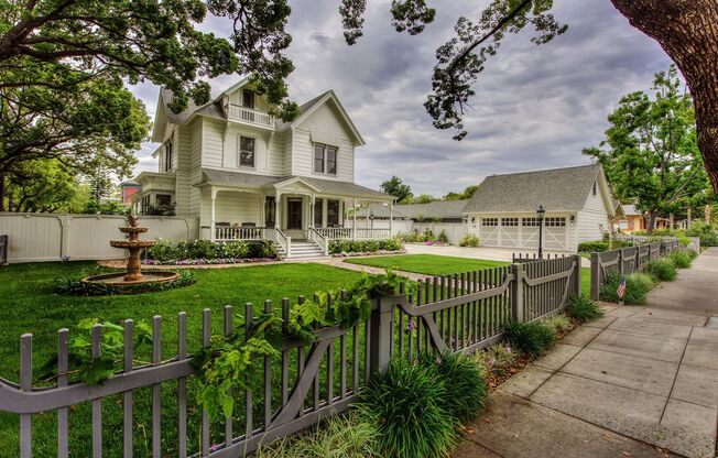 Old Towne Orange