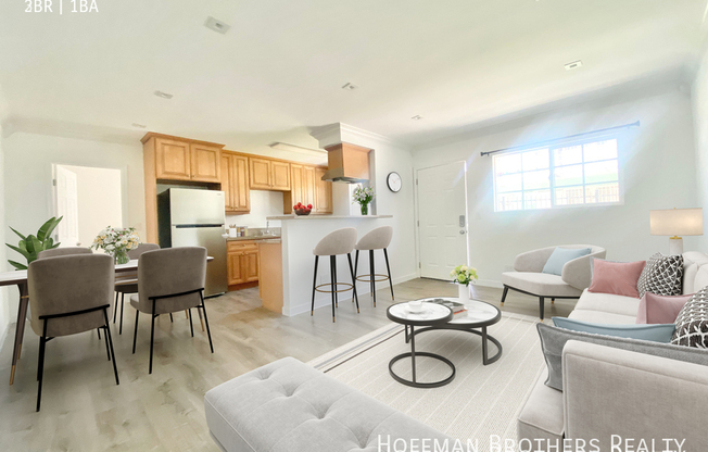 2 beds, 1 bath, $2,285