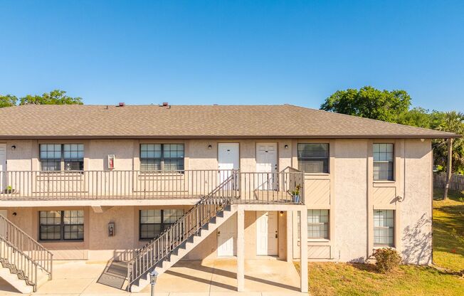 Charming 1 Bed, 1 Bath Condo