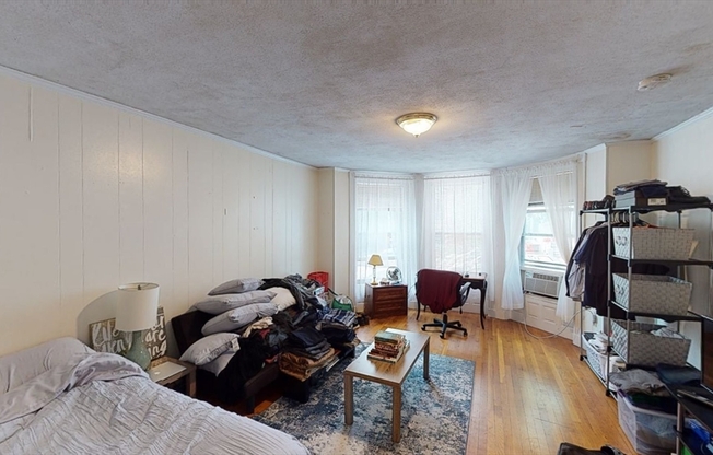 513 Beacon St.