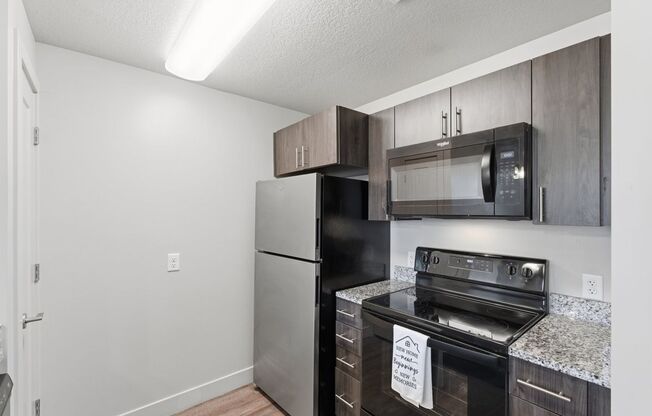 1 bed, 1 bath, 610 sqft, $1,050, Unit G-302