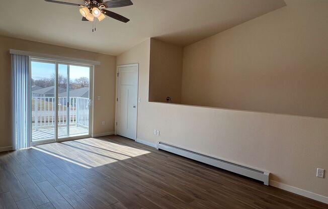 3 beds, 2 baths, 1,186 sqft, $1,540, Unit CH 1102-31