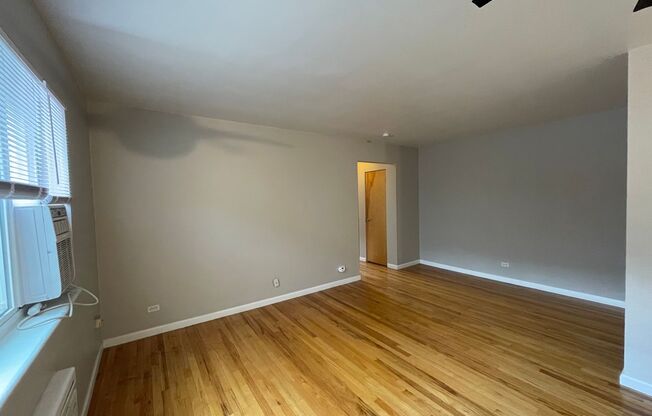 1 bed, 1 bath, $1,295, Unit APARTMENT 305