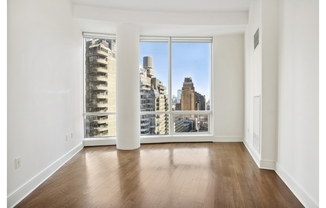 2 beds, 2 baths, 1,091 sqft, $7,500, Unit 12C