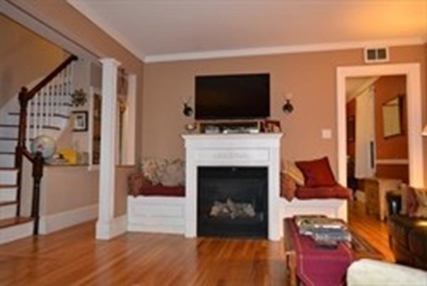 322 K ST