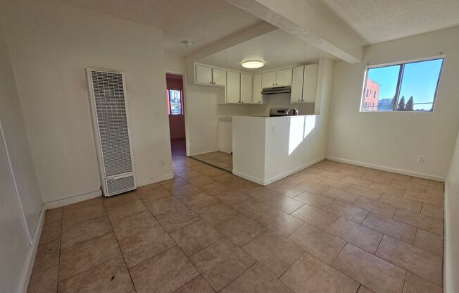 1815 5TH APTS