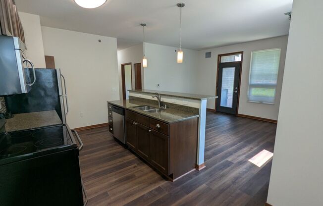 1 bed, 1 bath, 625 sqft, $1,760, Unit 105