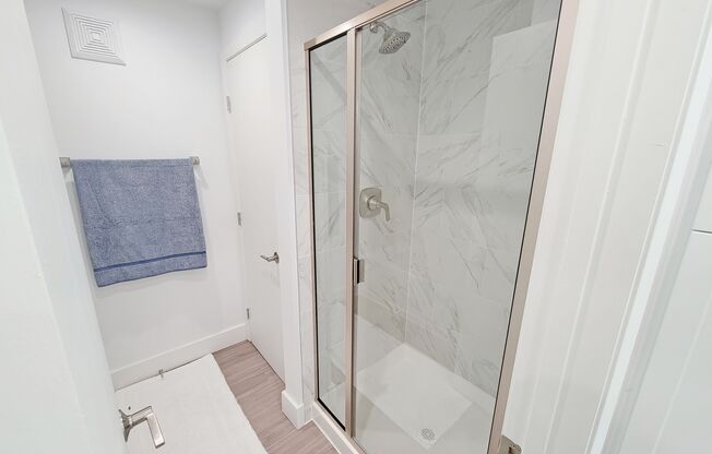 3 beds, 2 baths, 1,609 sqft, $3,750