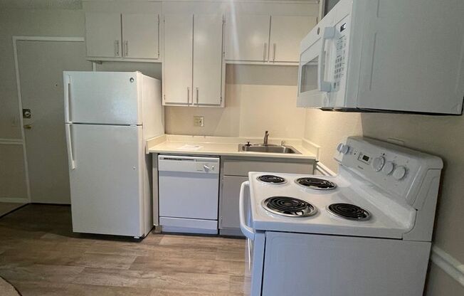 1 bed, 1 bath, $1,450, Unit 05