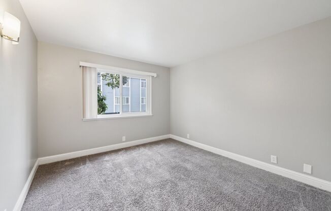 2019 Shoreline Drive