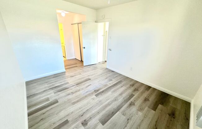 1 bed, 1 bath, $750, Unit A