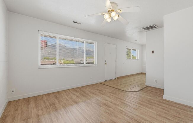 2 beds, 1 bath, 750 sqft, $1,175, Unit 31