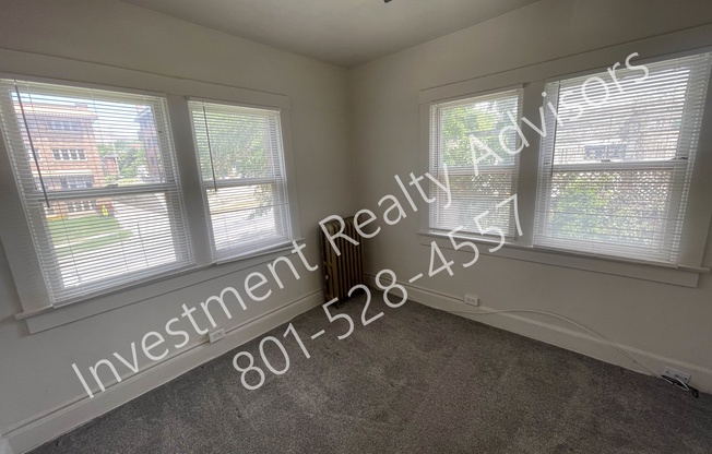 146 E 2 AVE