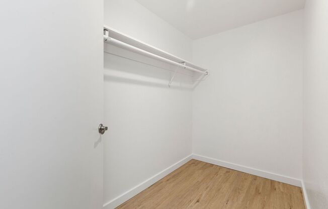 2 beds, 2 baths, 1,000 sqft, $2,895, Unit 3539 - 216