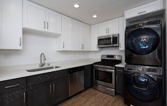 *OPEN HOUSE: 5/24 10-11AM* GORGEOUS North Park 2BR with AC and Washer/Dryer!
