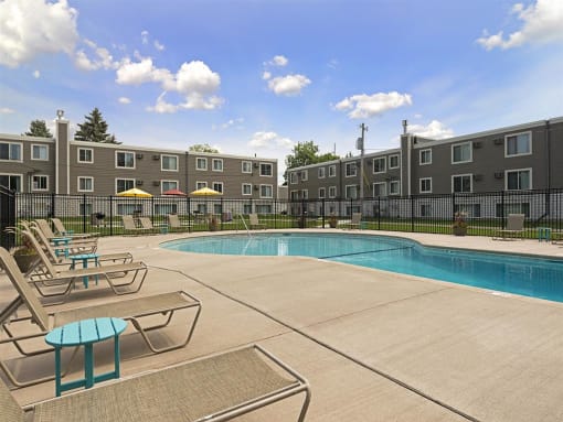 Minnehaha Manor Apartments in Oakdale, MN Sundeck Outdoor Pool