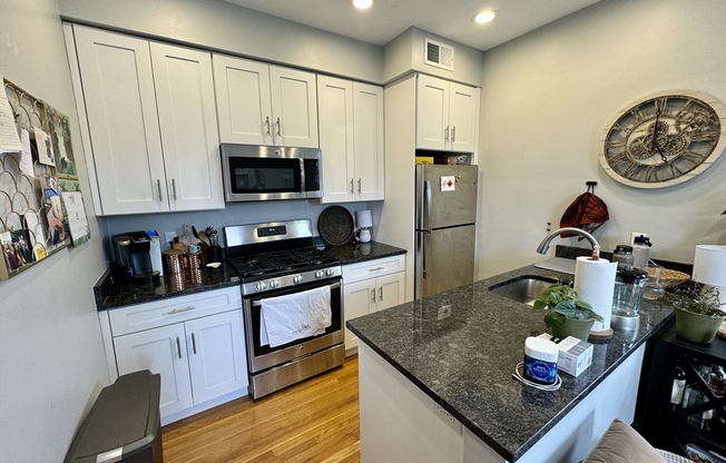 405 S HUNTINGTON AVE