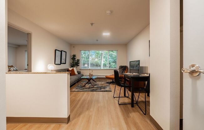 1 bed, 1 bath, 617 sqft, $1,767, Unit 238