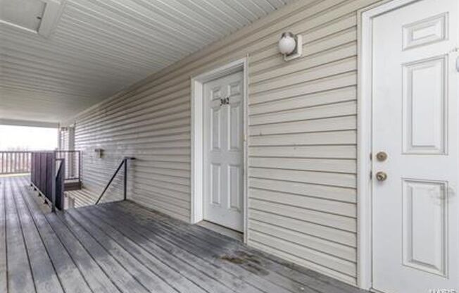 Lexington Place Apartments