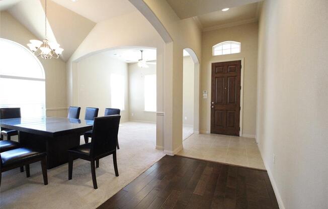 3513 STAMPEDE DR