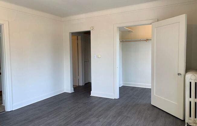 Ballard Court Apartments