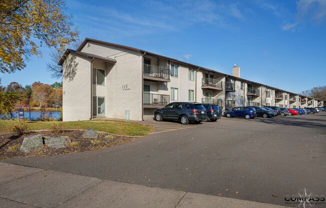 Studio, 1 bath, $995, Unit 232