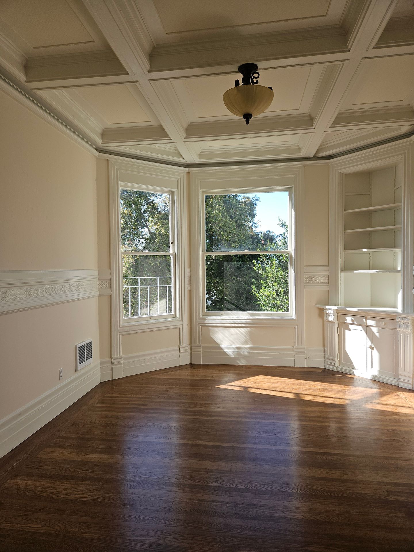 Cow Hollow: Remodeled Studio 1 Block from Union Street