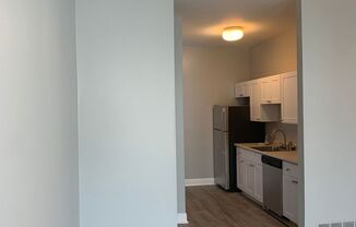 2 beds, 1 bath, $1,450, Unit Unit 201