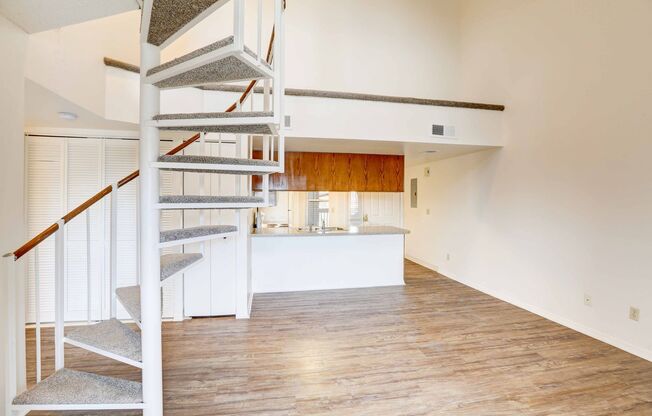 1 bed, 2 baths, 890 sqft, $1,800, Unit 302