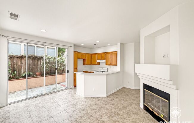 Spacious 3bd/3ba Located in Miramar Ranch North!