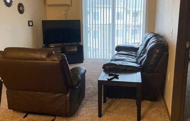 1 bed, 1 bath, 803 sqft, $1,395, Unit 2209