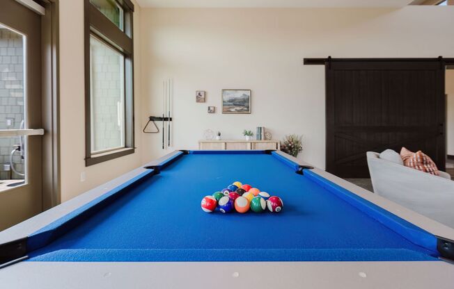 3 beds, 2.5 baths, 1,523 sqft, $2,665, Unit 03-31