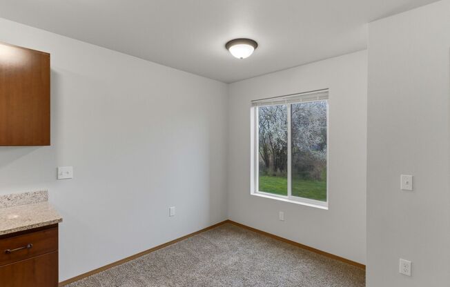 1 bed, 1 bath, 725 sqft, $1,495, Unit 1925-114
