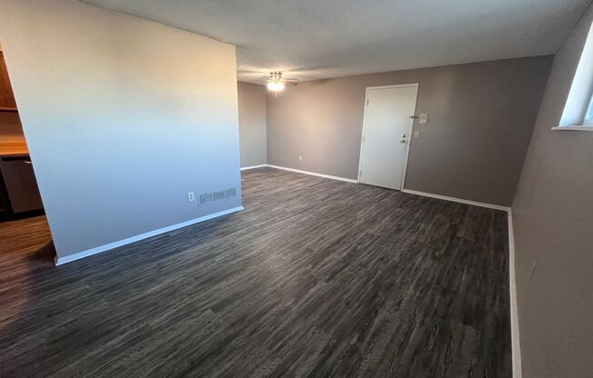 2 beds, 1 bath, 900 sqft, $900, Unit 4602 TA