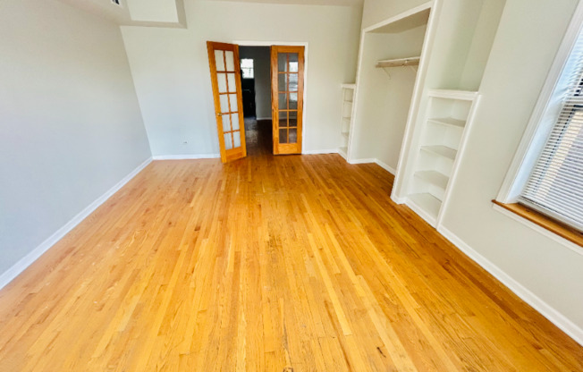 11329 S KING DR # 2 S
