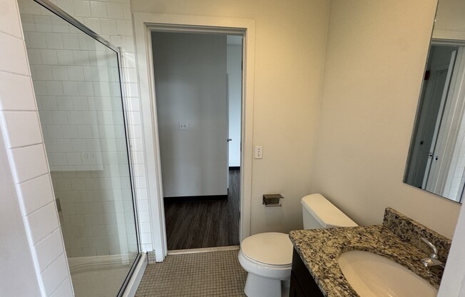 3 beds, 2 baths, 1,385 sqft, $5,000, Unit 501