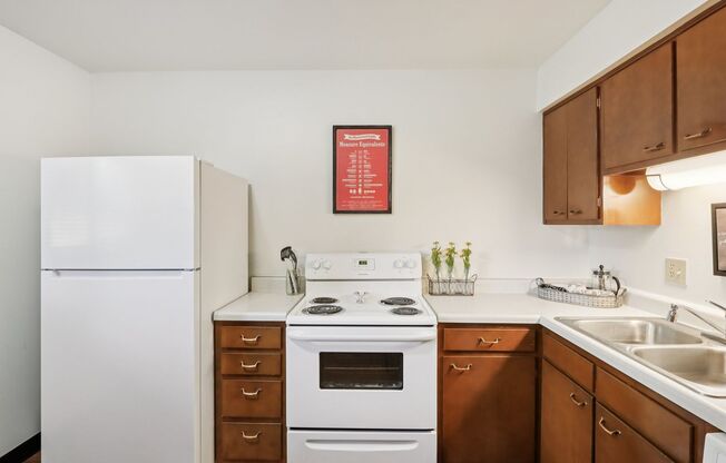 2 beds, 1 bath, 660 sqft, $1,175