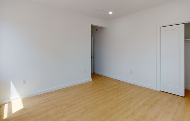 2 beds, 2 baths, $1,650, Unit C