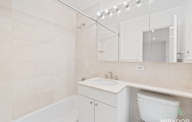 1 bed, 1 bath, $6,200, Unit 9G