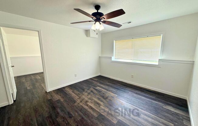 2810 SE Monroe