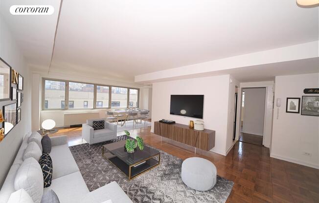 444 E 82 ST